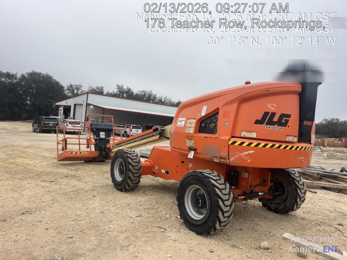 2021 JLG 400S