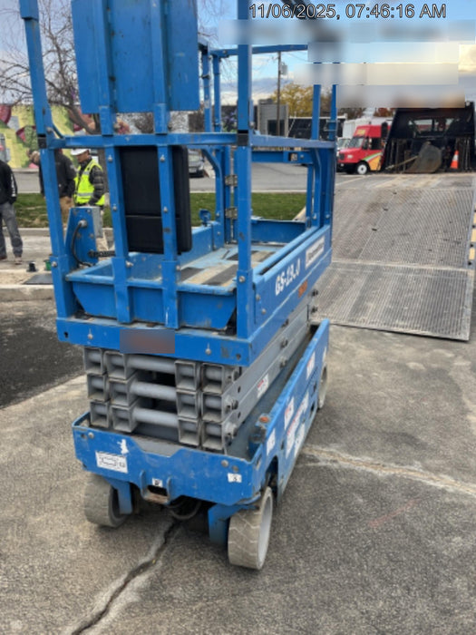 2020 Genie GS-1930 Solid Non Marking Tires, Beacon, Folding rails with half height swing gate