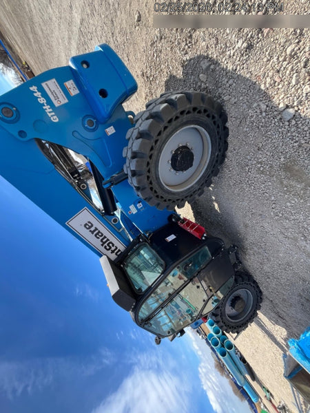 2022 GENIE GTH-844