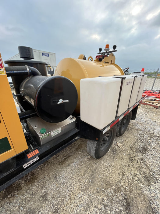 2023 VAC-TRON LP573XDT