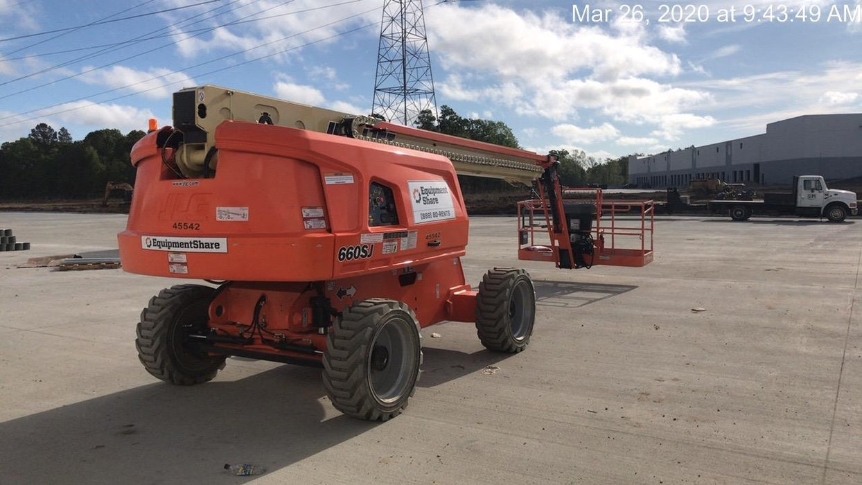 2019 JLG 660SJ