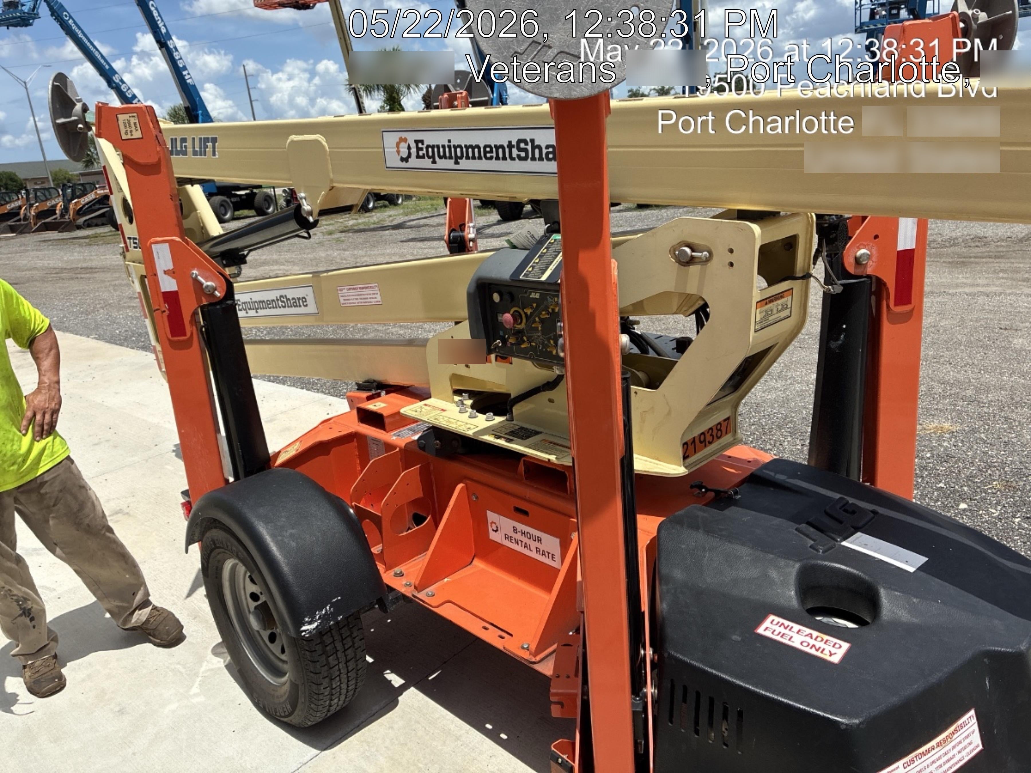 2022 JLG T500J