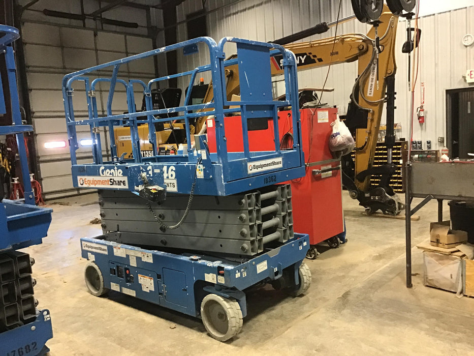 2018 Genie GS-3246 Genie GS-3246 w/Folding rails, Full height swing gate