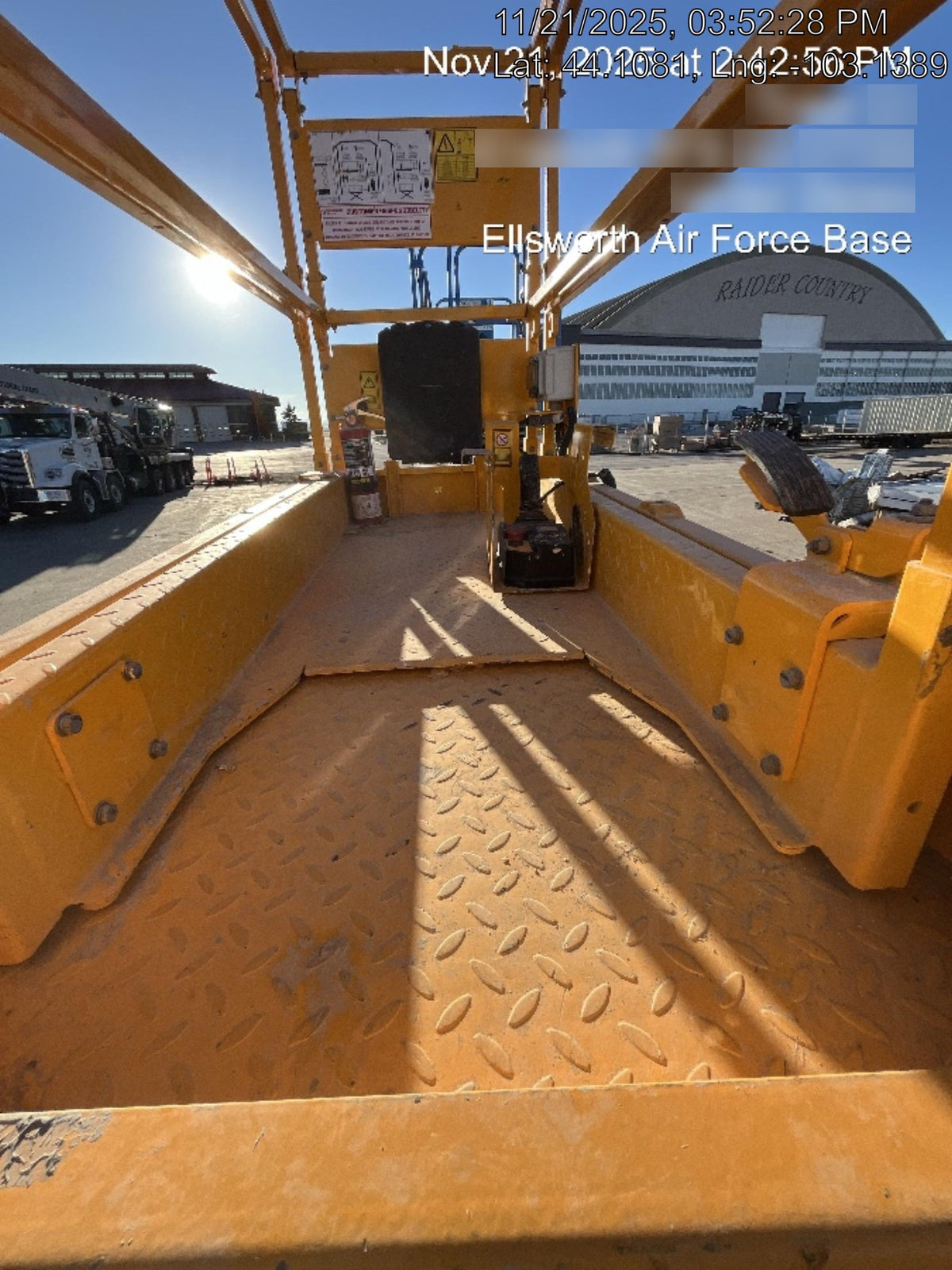 2024 JCB S1932E