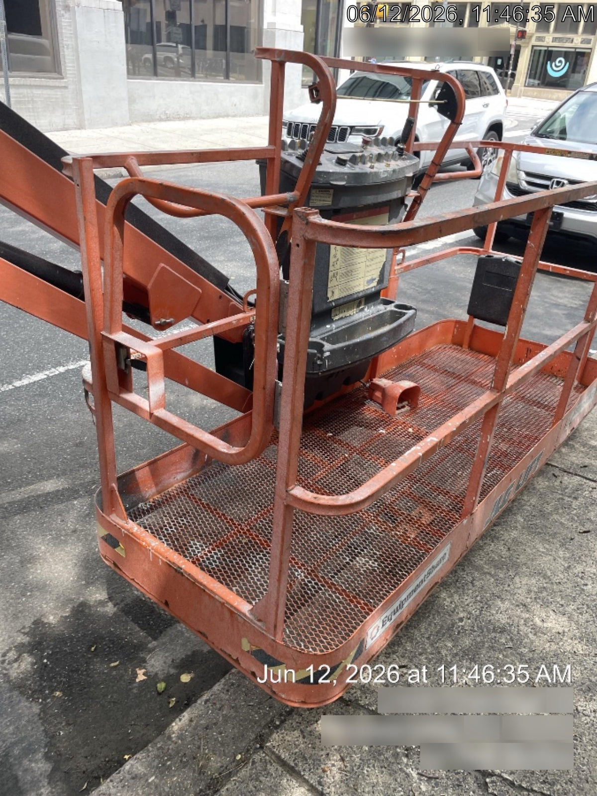 2021 JLG 600AJ