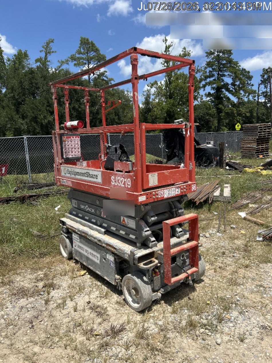 2021 SKYJACK SJ3219