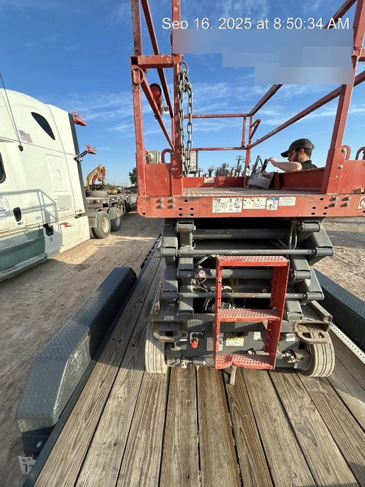 2018 Skyjack SJIII-4632 Skyjack SJIII4632 Scissor Lift w/Trojan Batteries