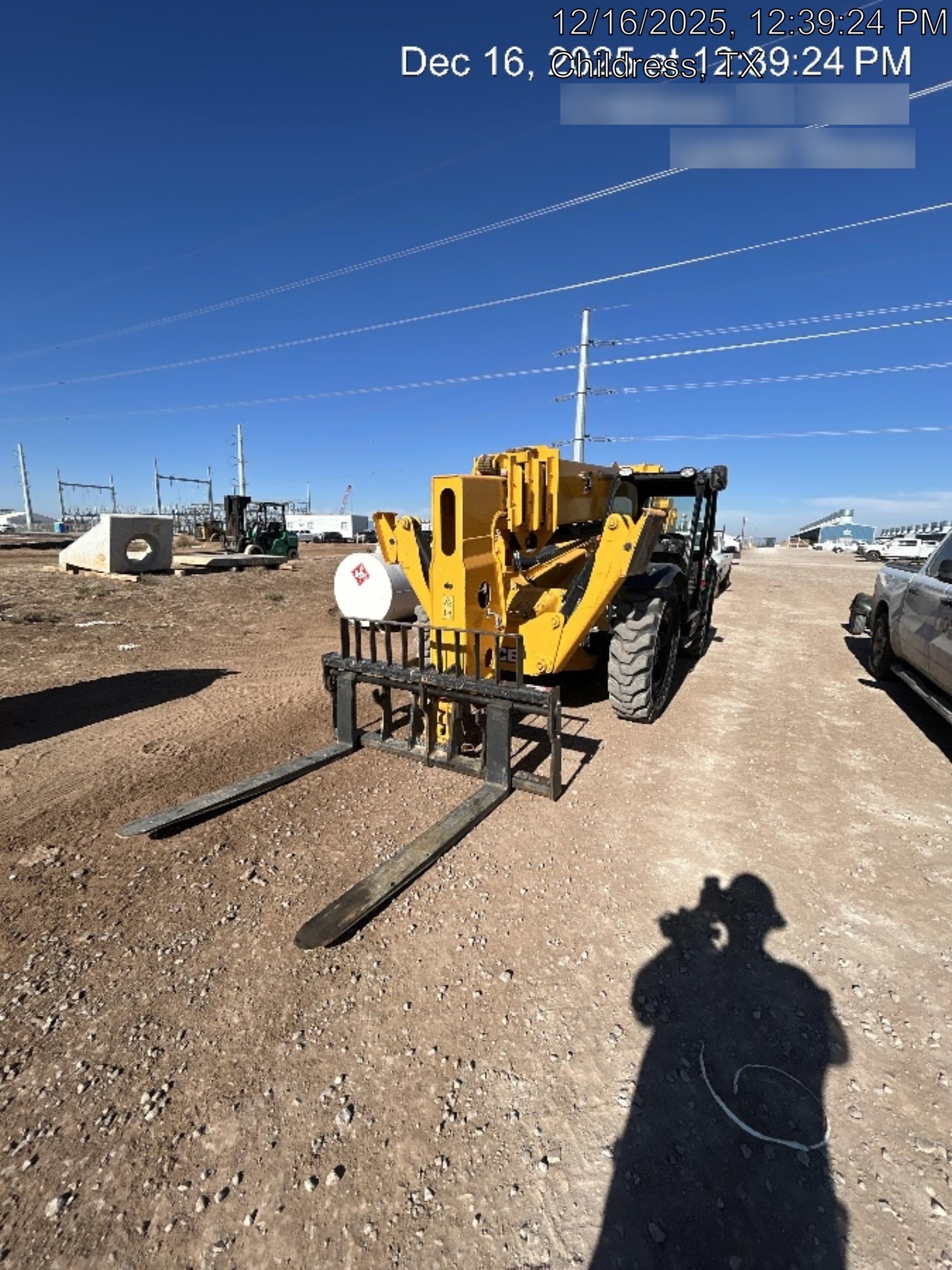 2023 JCB 510-56