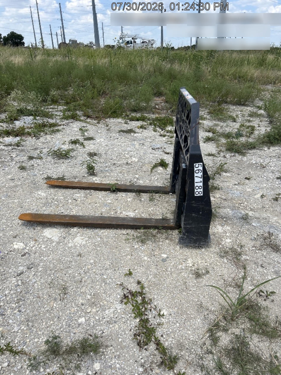 2025 PALADIN 48" Pallet Forks - Paladin