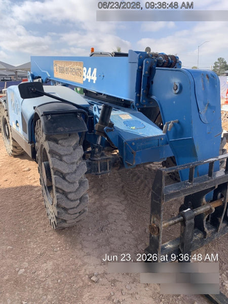 2018 Genie GTH-844 Genie GTH-844 w/Open ROPS, Solid Tires, beacon/work lights, 60" carriage/forks