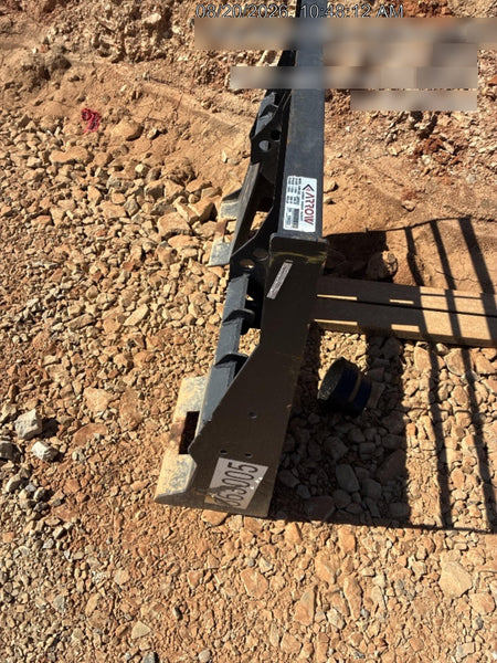 2026 ARROW MATERIAL HANDLING 48" Pallet Forks - Arrow