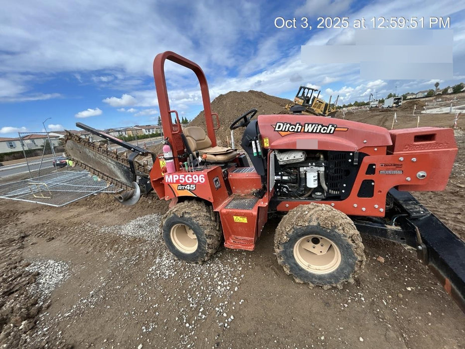 2020 DITCH WITCH RT45A