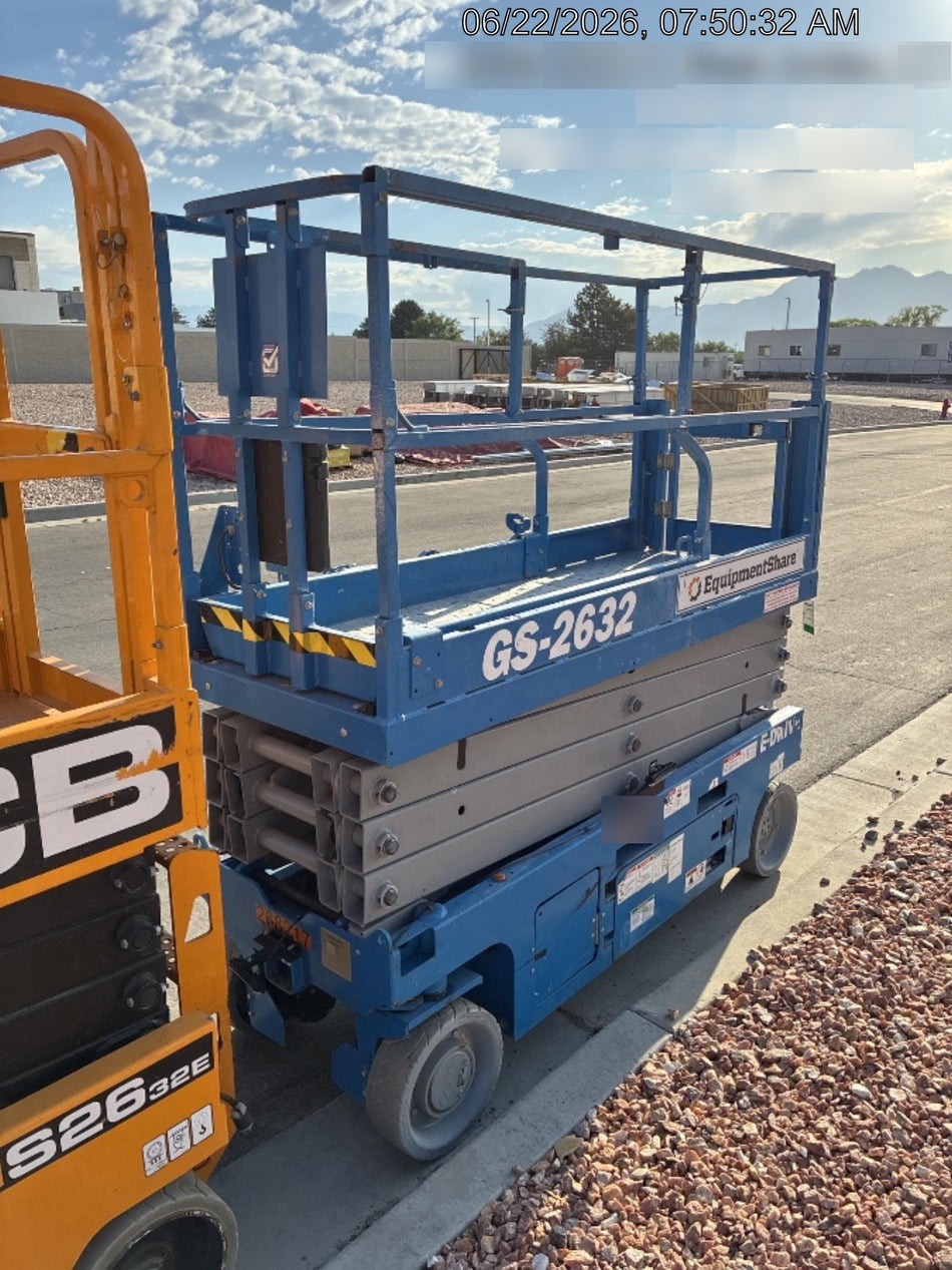 2022 GENIE GS-2632