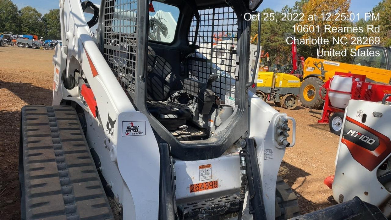 2022 BOBCAT T740