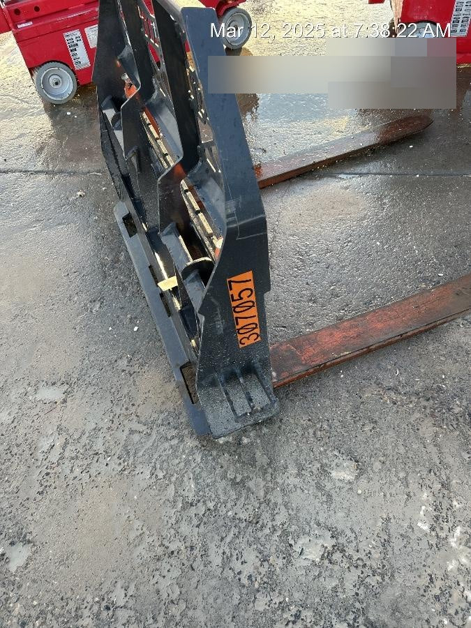 2023 PALADIN 48" Pallet Forks - Paladin