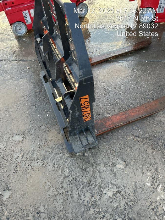 2023 PALADIN 48" Pallet Forks - Paladin