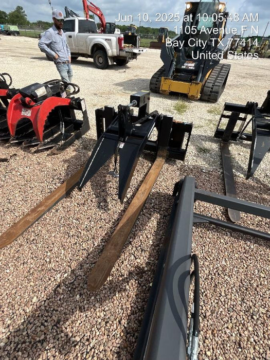 2025 BLUE DIAMOND 106012