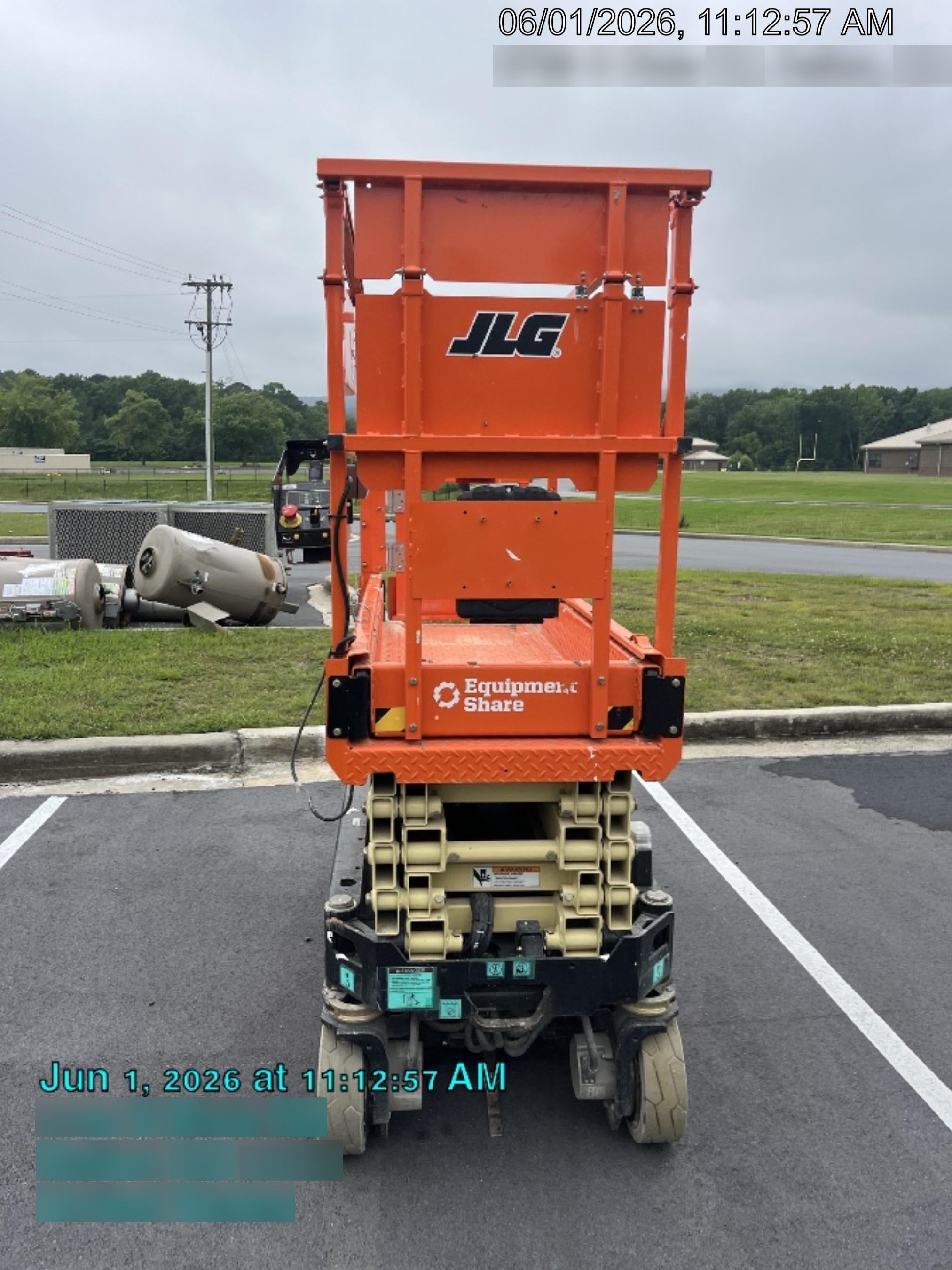 2025 JLG ES1932
