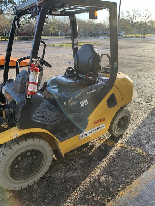 2021 KOMATSU FG25T-16
