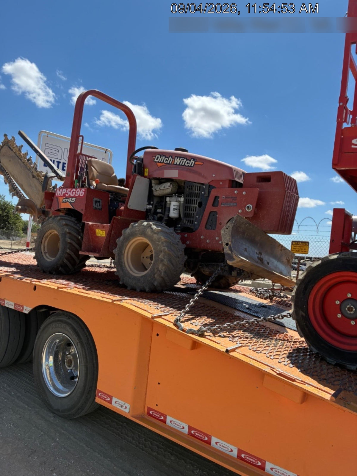 2020 DITCH WITCH RT45A