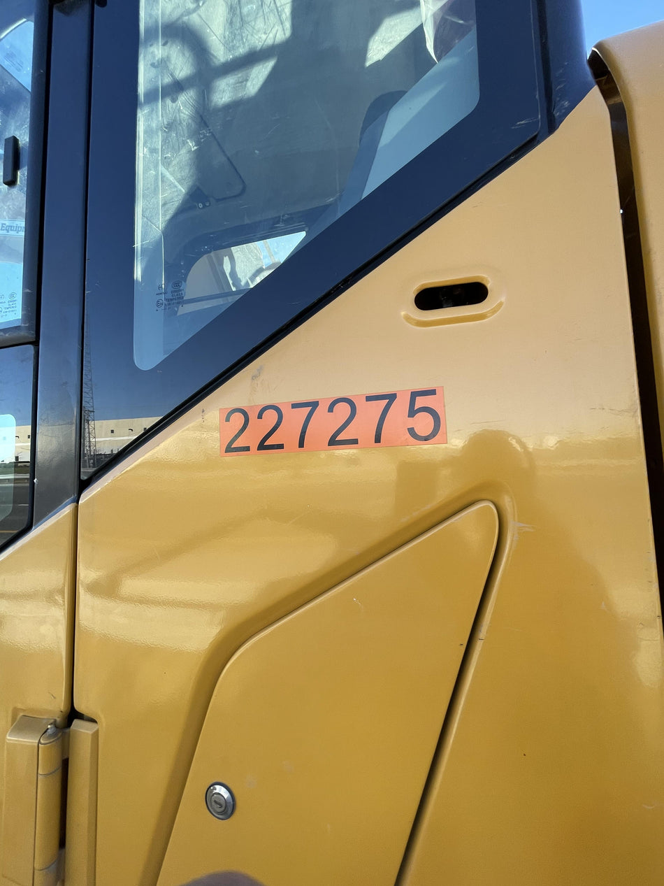 2022 JLG ES3246