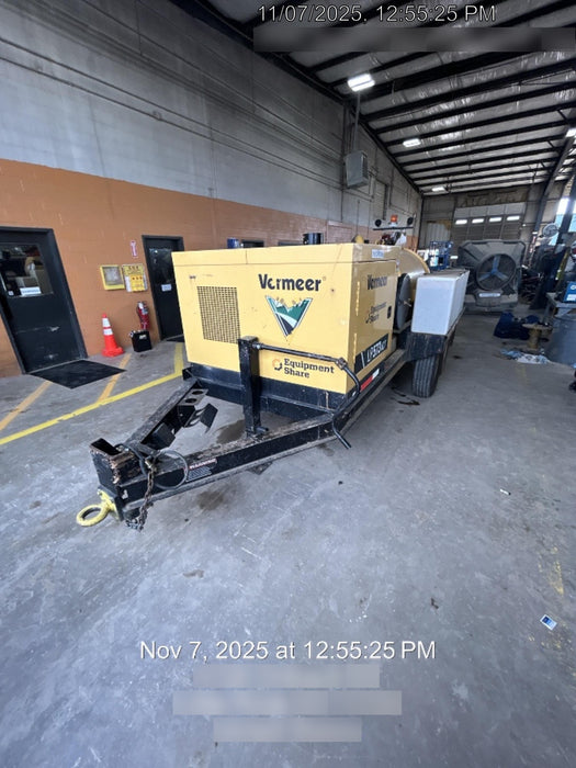 2021 Vac-Tron LP573XDT T4 Koehler Diesel Engine, 500 Gallon Debris Tank, x2 100 Gallon Water Tanks