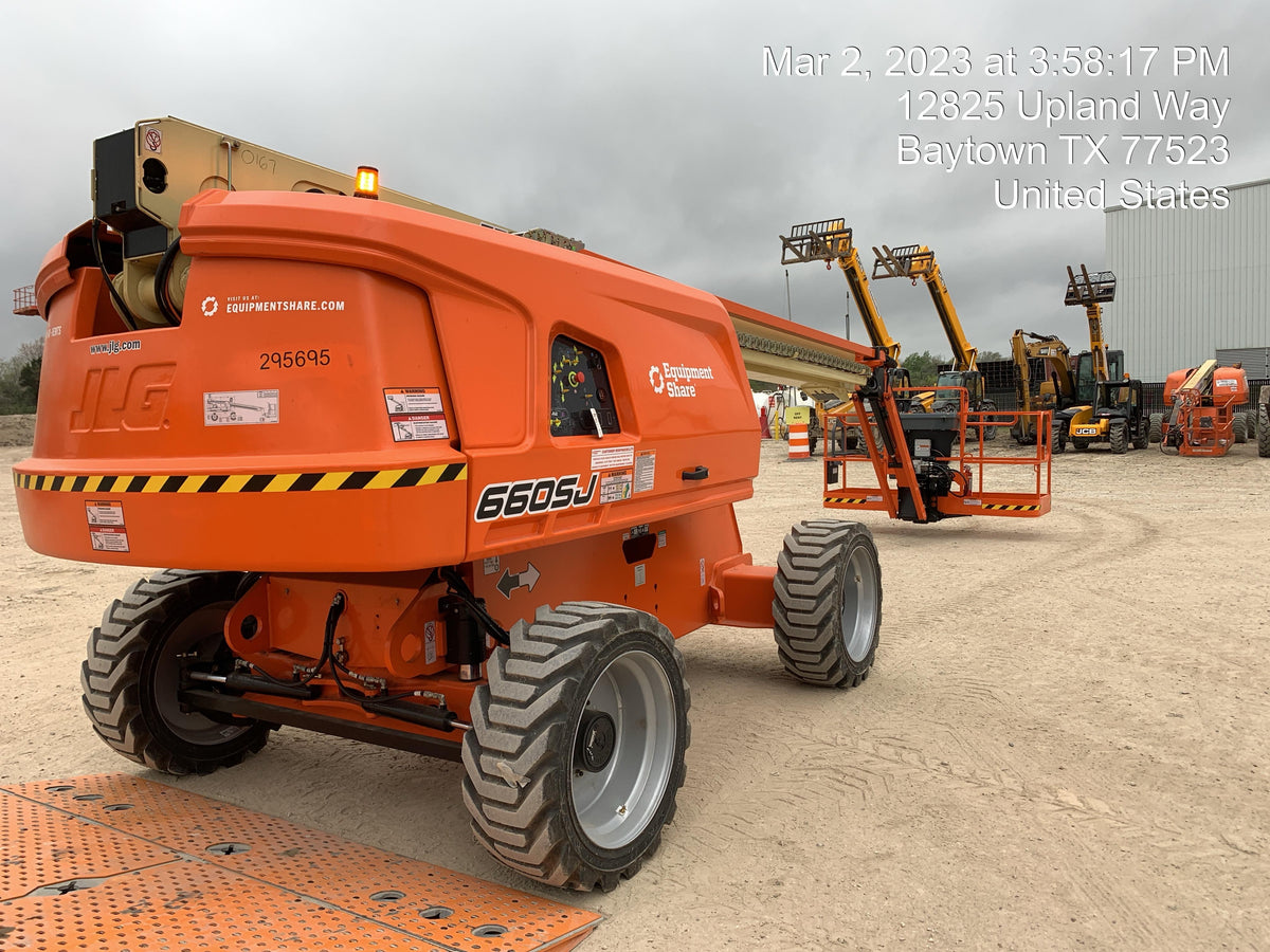 2023 JLG 660SJ