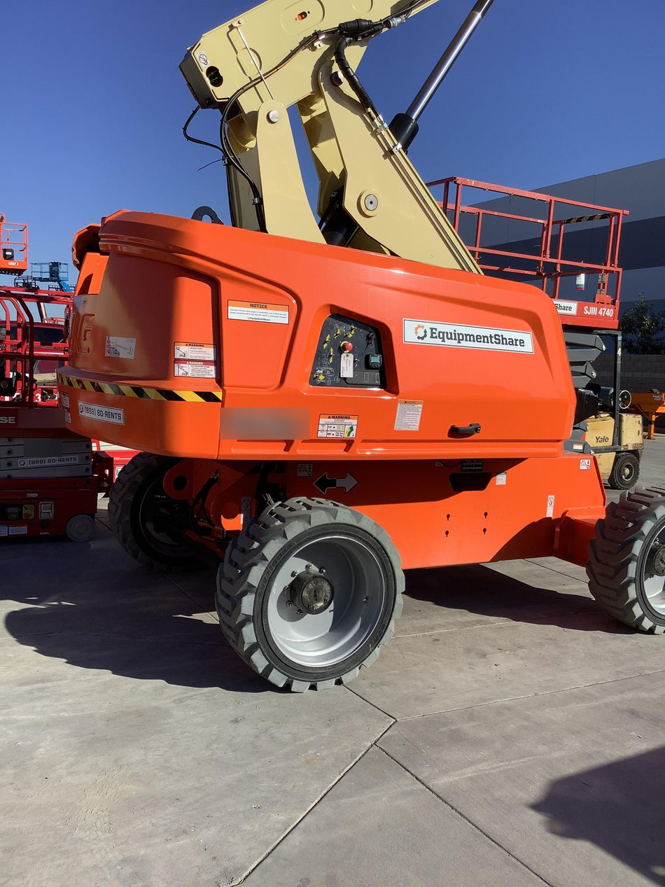 2021 JLG 660SJ