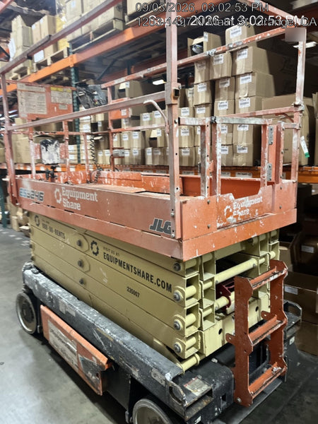 2022 JLG ES3246