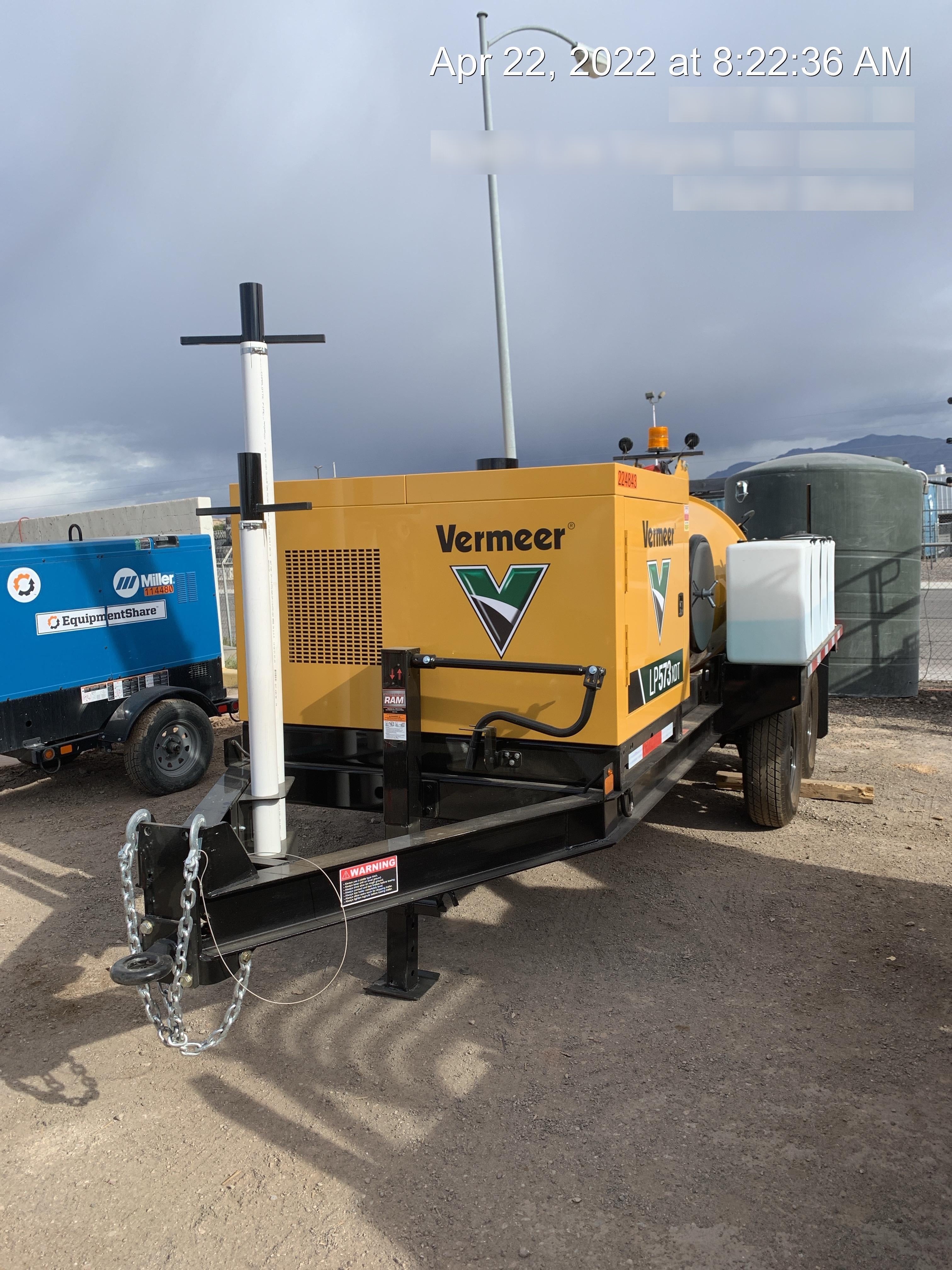 2022 VAC-TRON LP573XDT