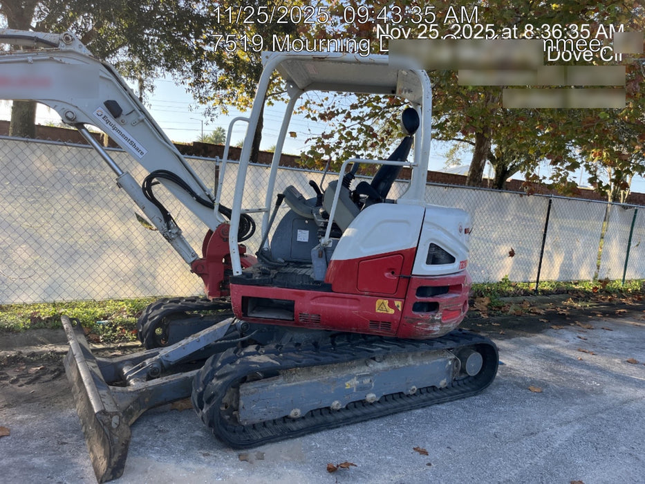 2019 Takeuchi TB260 Canopy, Standard Blade, Auxiliary hydraulics w/Manual QC, Hydraulic thumb, 12" ,18", 24" Bucket