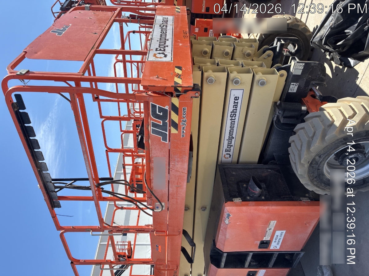 2021 JLG 430LRT