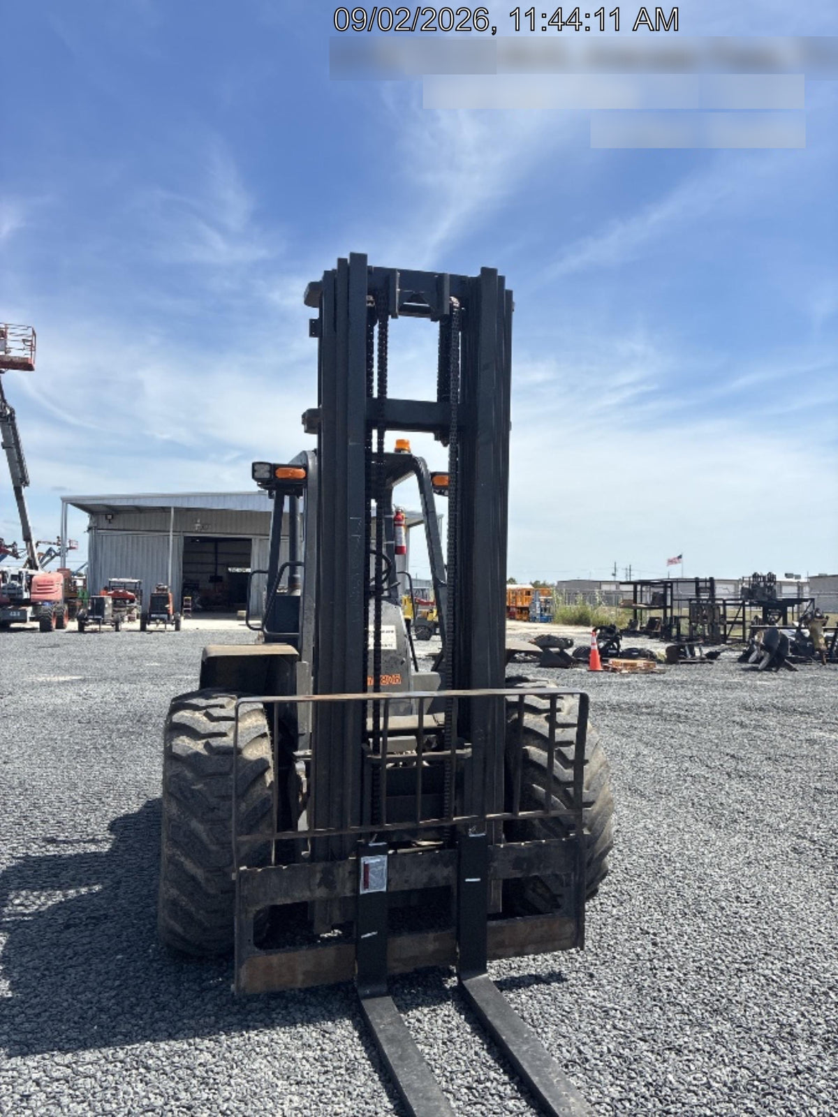 2023 CASE 588H