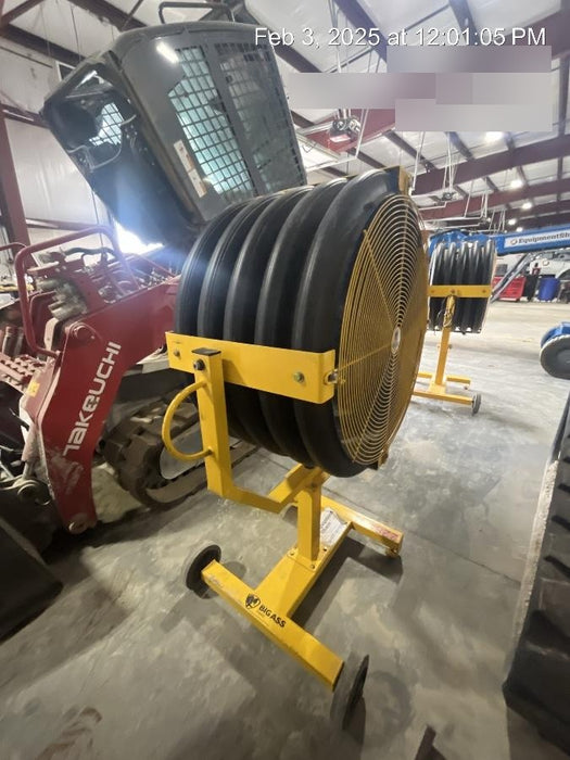 2022 BIG ASS FANS Yellow Jacket