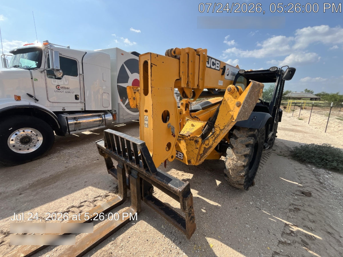 2021 JCB 510-56