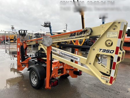 2022 JLG T350