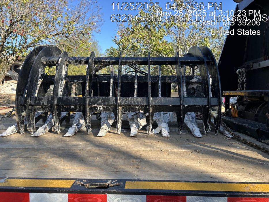 2025 PALADIN 76" Scrap Grapple Bucket - Paladin