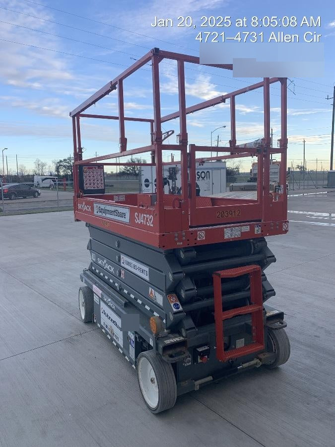 2022 SKYJACK SJ4732