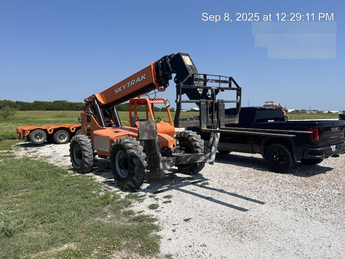2018 Skytrak 10054 Skytrak 10054 10K Telehandler w/Open ROPS Solid Tires, LED Work Lights, Rotating Beacon, 60" Carriage/60" Forks