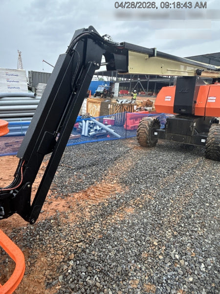 2026 JLG 800AJ