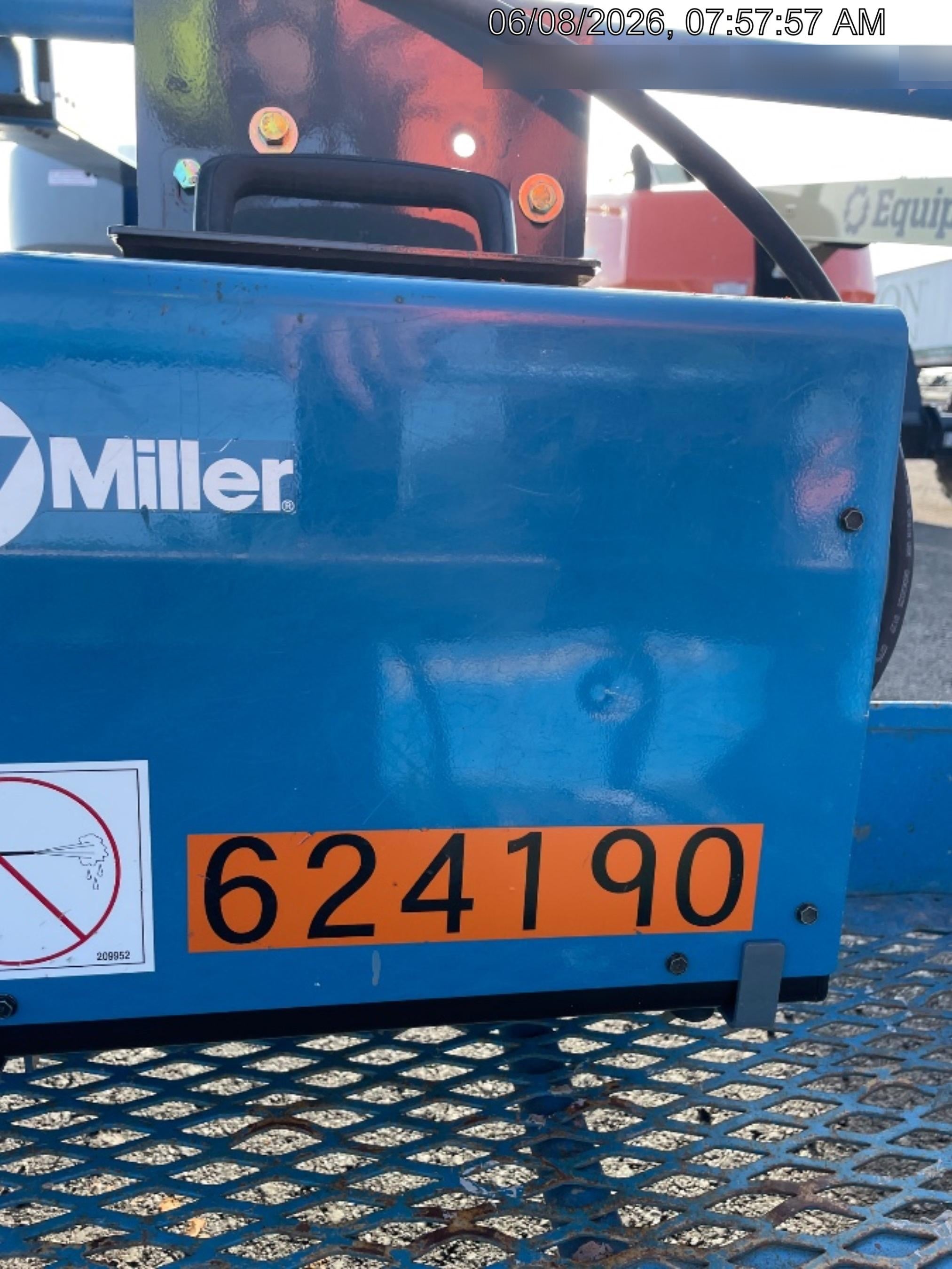 2025 MILLER ELECTRIC CST-282