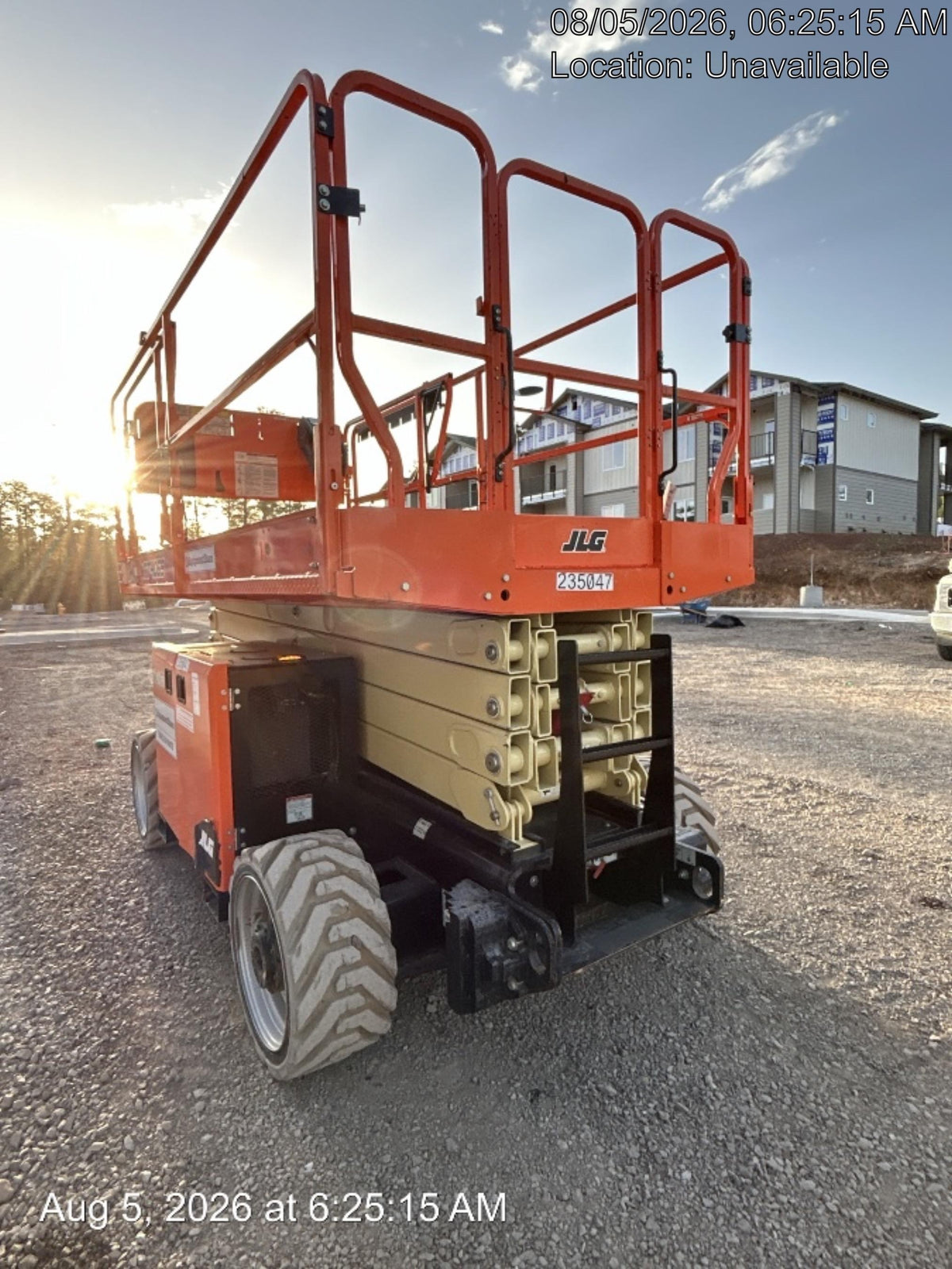 2022 JLG RT4069