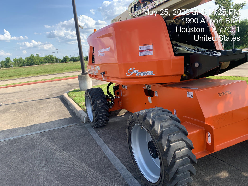 2023 JLG 660SJ