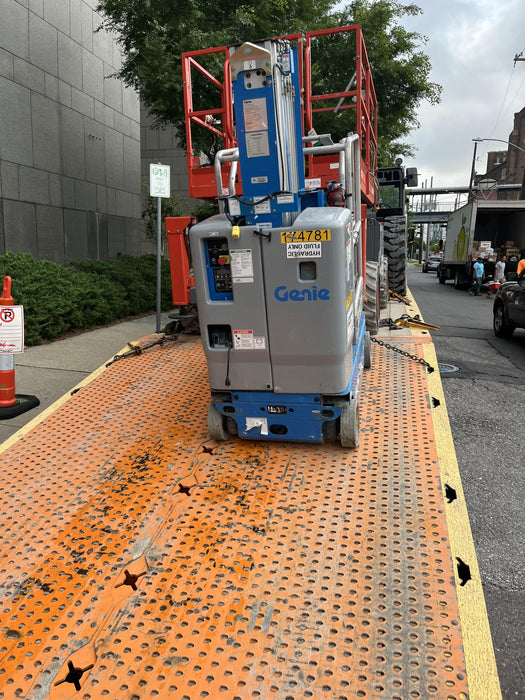 2021 GENIE GR-20