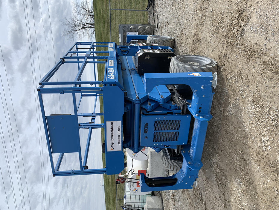 2020 GENIE GS-4390 RT