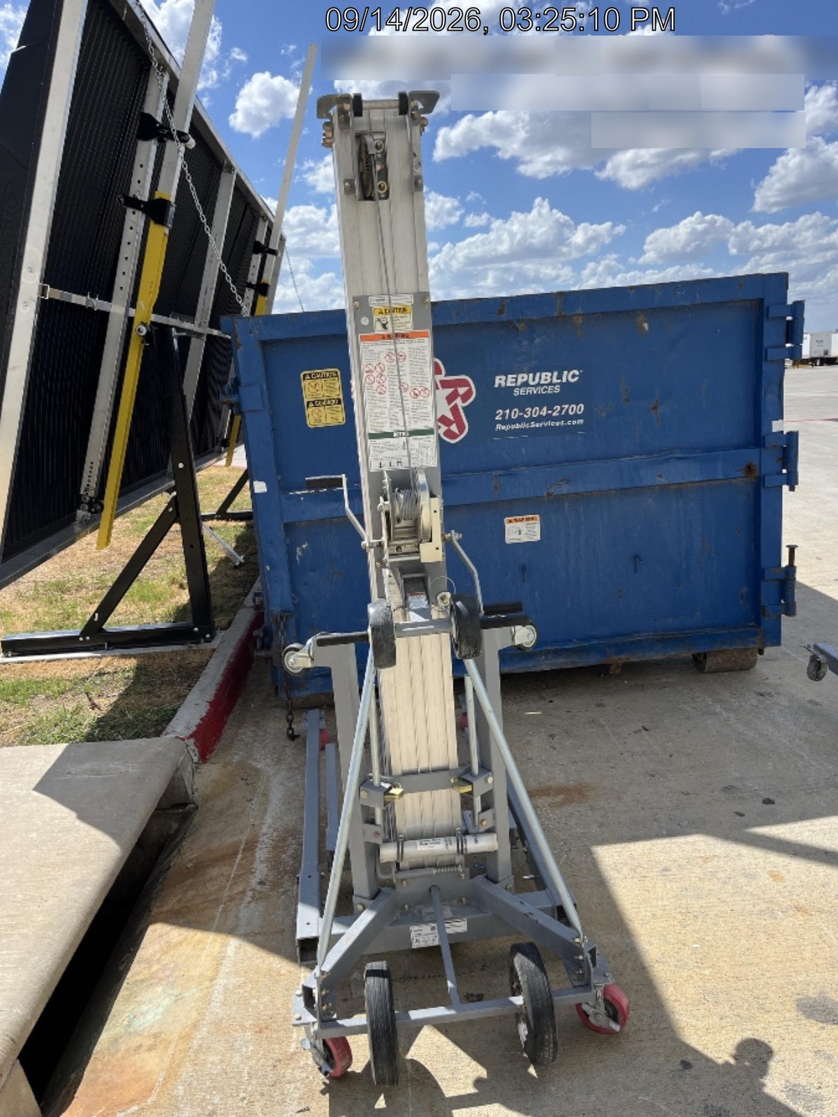 2025 GENIE SLC-24