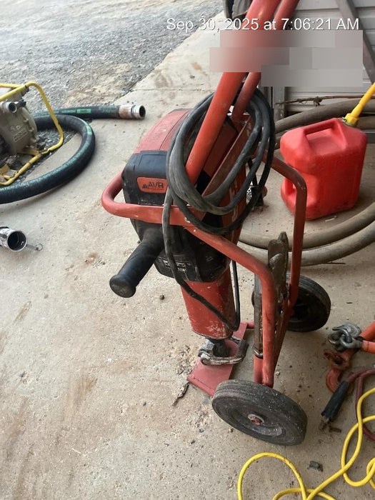 2020 HILTI TE 3000-AVR