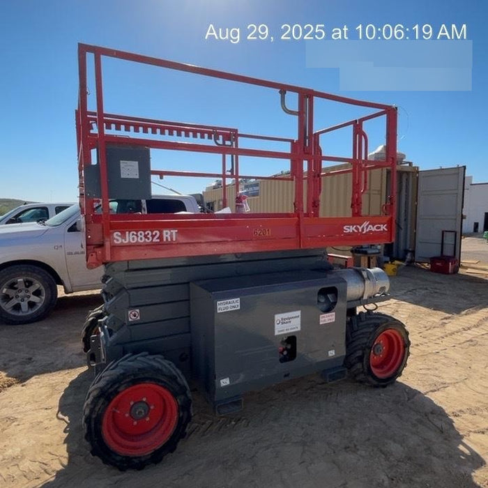 2018 SKYJACK SJ6832 RT