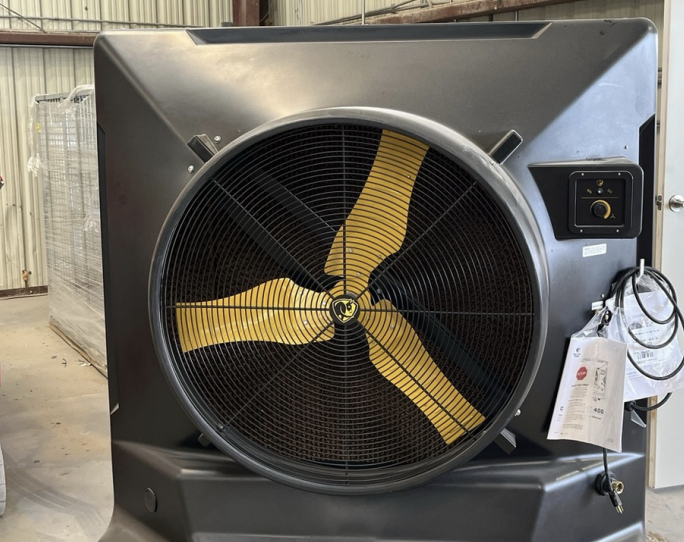 2024 BIG ASS FANS Cool Space 400