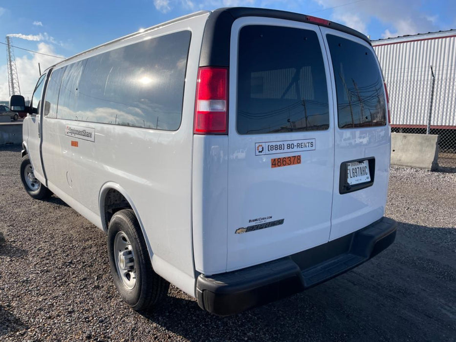 2025 CHEVROLET Express Van - Rental